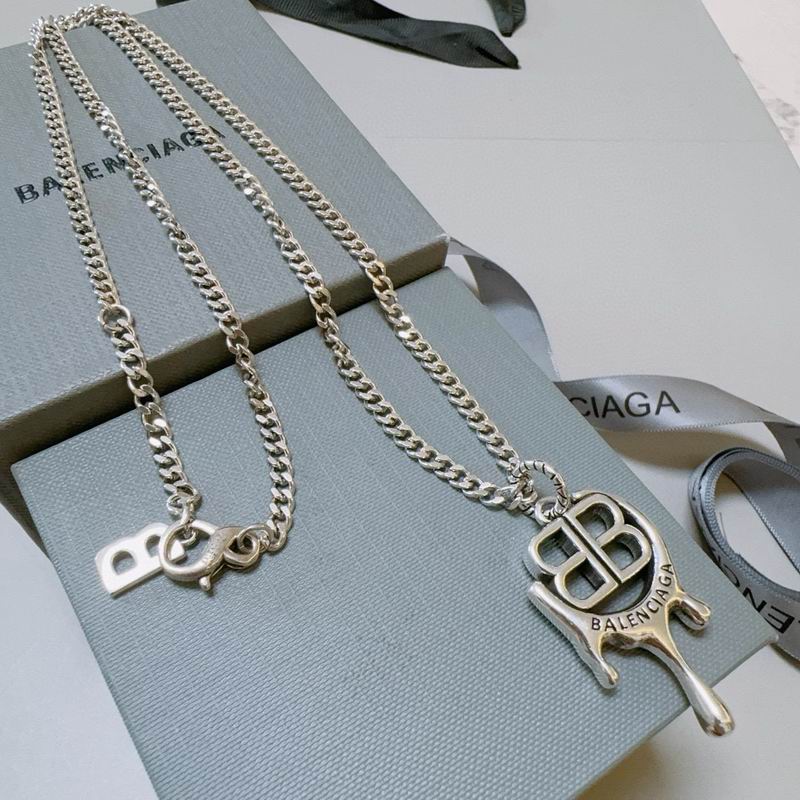 Balenciaga Necklace 04yxh32
